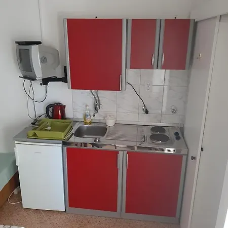 Studio 14681c Apartman *